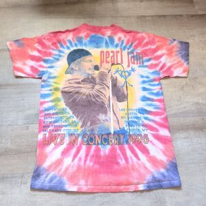 Vintage Single stitch Pearl Jam 1995 World Tour Concert Tie Dyed Tshirt Size L